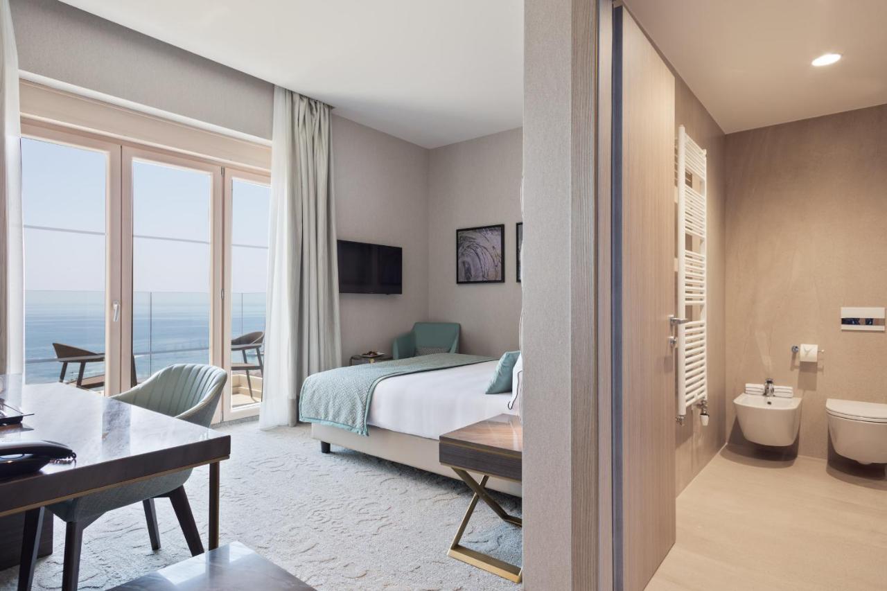 Ami Budva 5* Petrovac