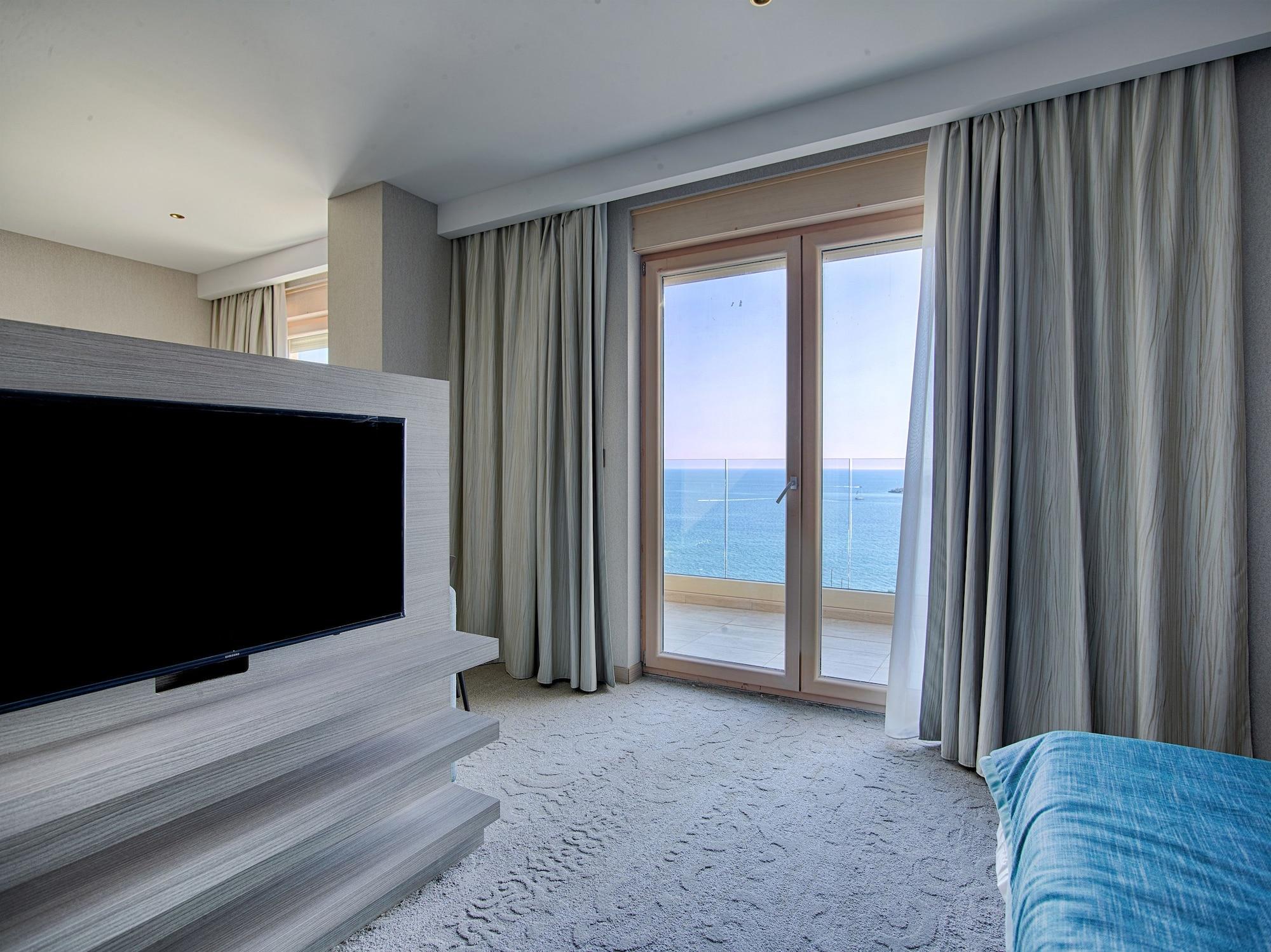 Ami Budva Hotel Petrovac
