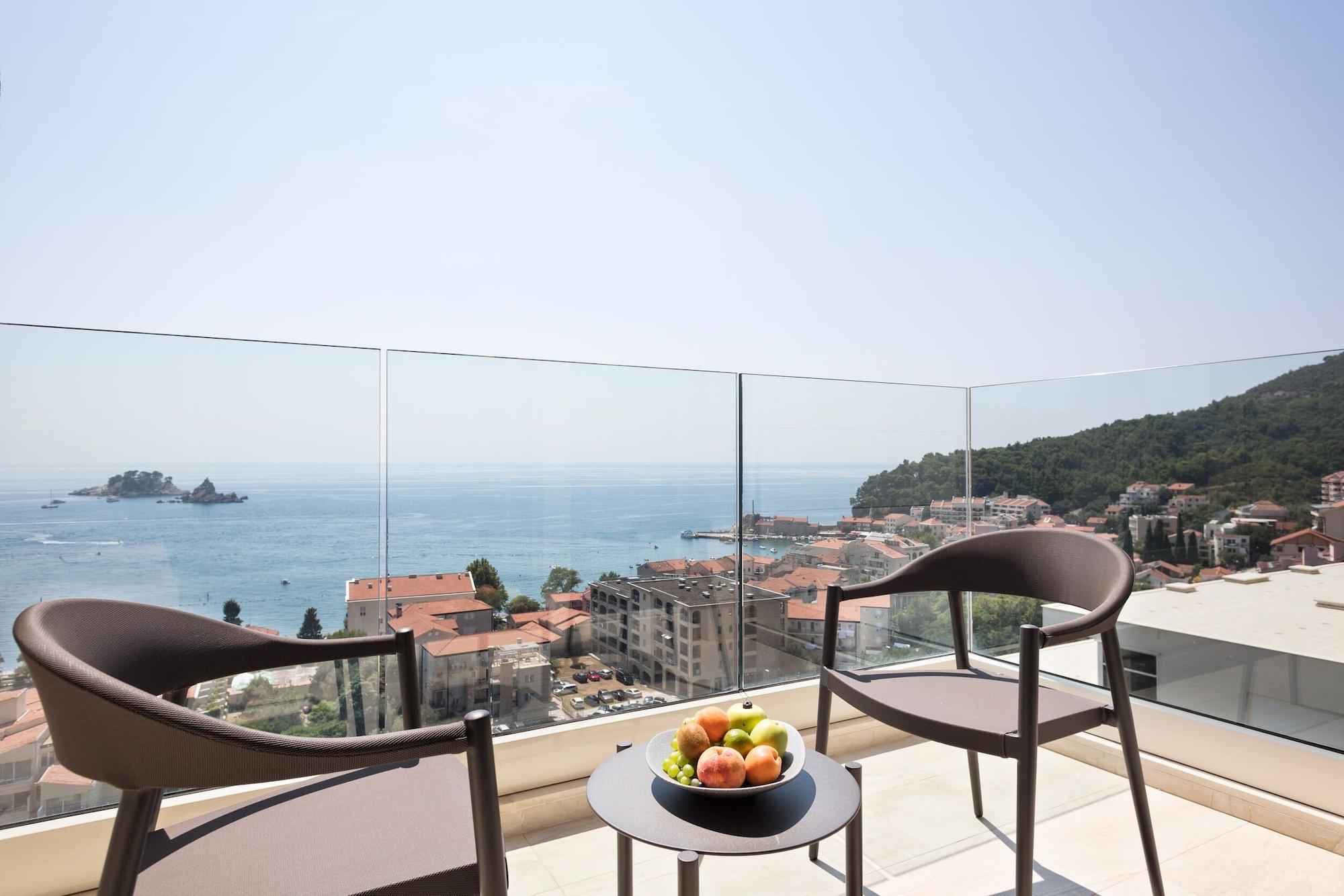 Ami Budva 5* Petrovac