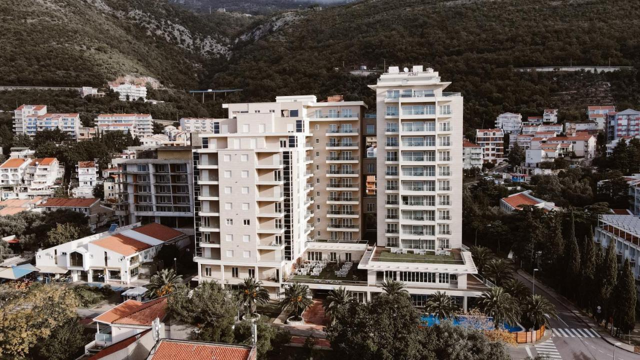 Ami Budva 5*